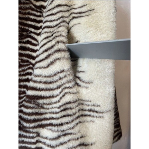 Anthropologie UNREAL FUR Striped Faux Fur Jacket - Retail $429, Size: XL NWT - Picture 7 of 11